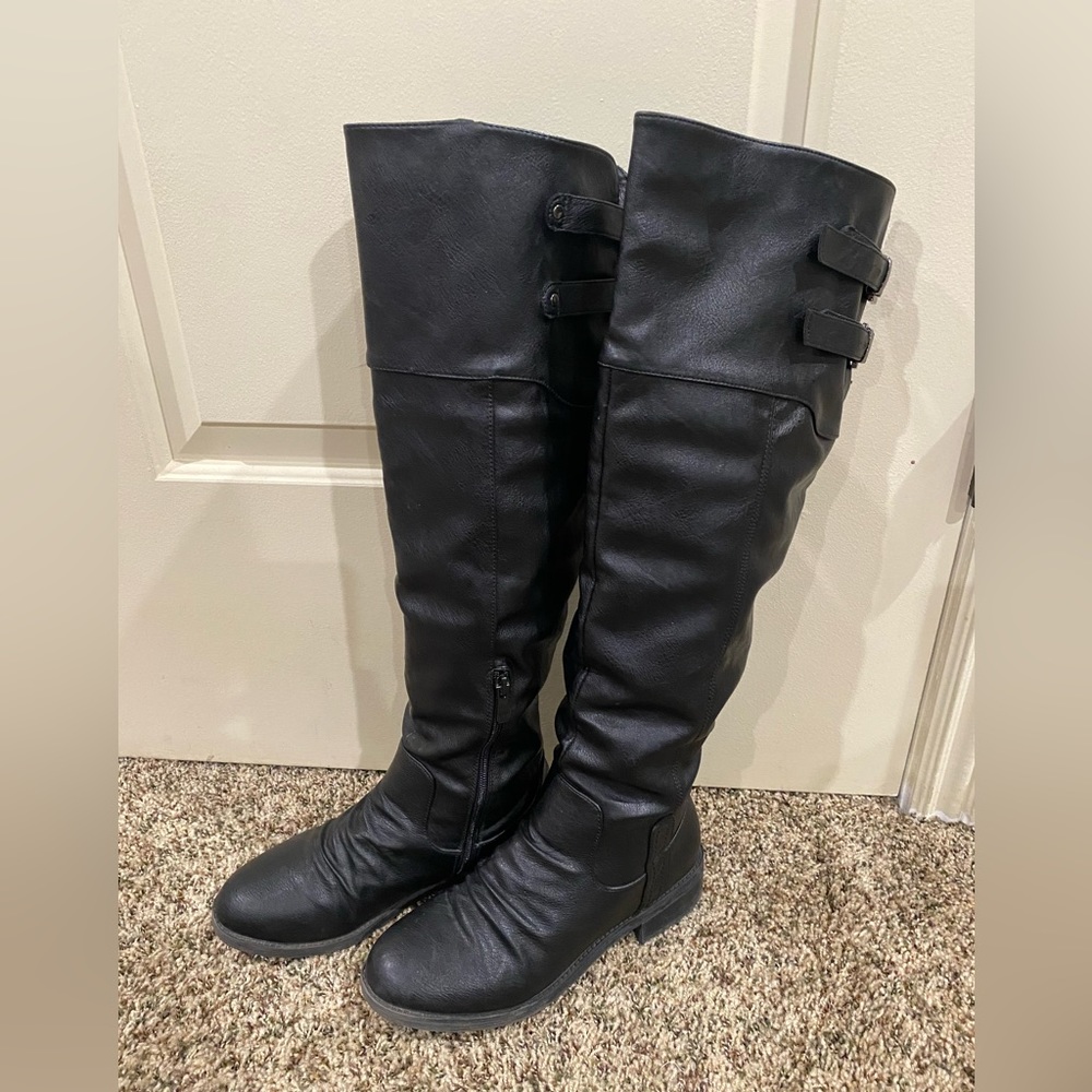 Dreampairs knee high boots.